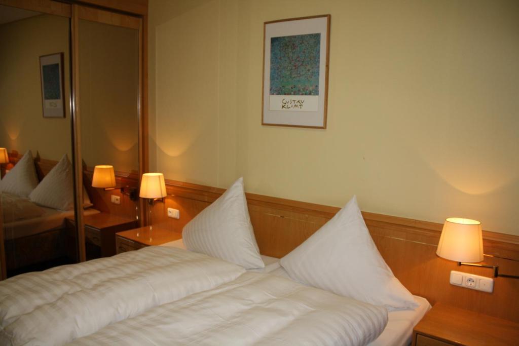 Hotel Mykonos Eschweiler Room photo